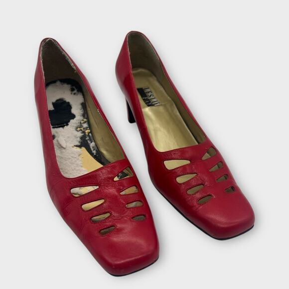 Vintage Leslie Fay Red Square Toe Slip On Leather Kitten Heel Shoes 8M - Picture 1 of 9
